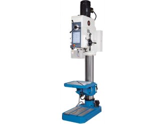 Modernizovaná vrtačka SSB 70 Xn Advanced opravuje zemědělskou techniku